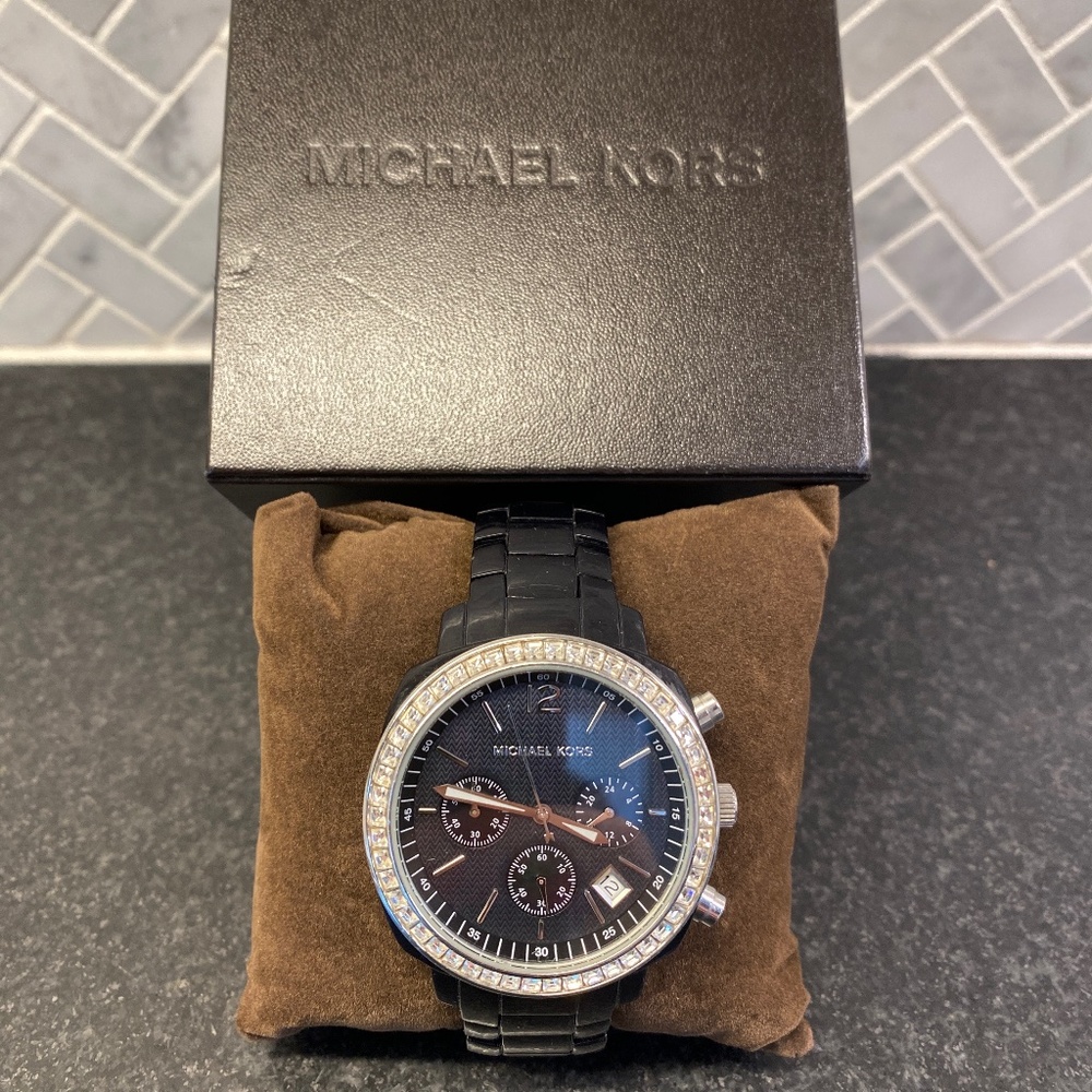 Michael Kors black watch